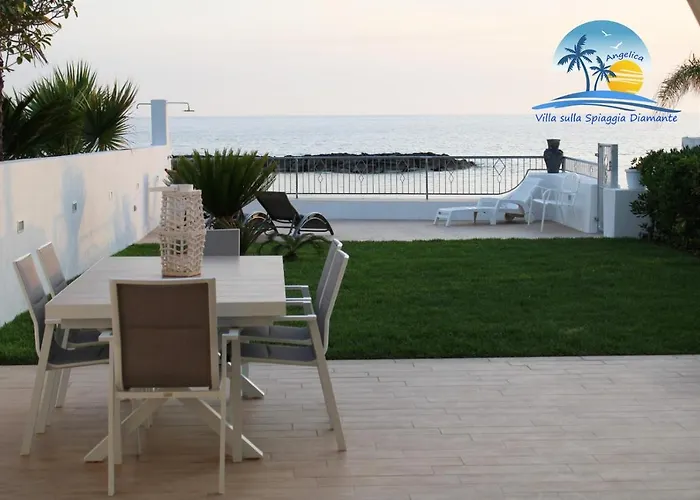 别墅 Sulla Diamante 贝尔韦代雷