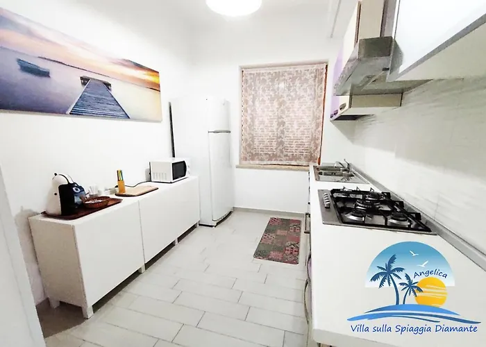 Sulla Diamante 别墅 *